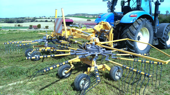rastrillo-hilerador-forraje