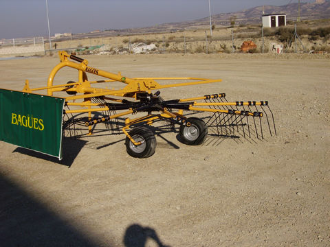 ruedas giratorias rastrillo un rotor