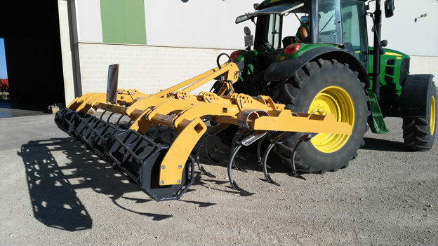 vibrocultivador 23 brazos