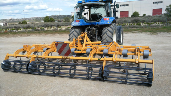 vibrocultivador 23 brazos